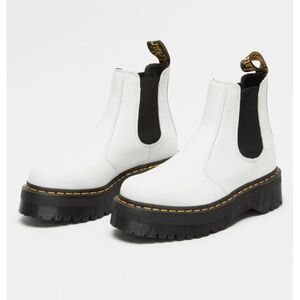 Dr. Martins 2976 boots